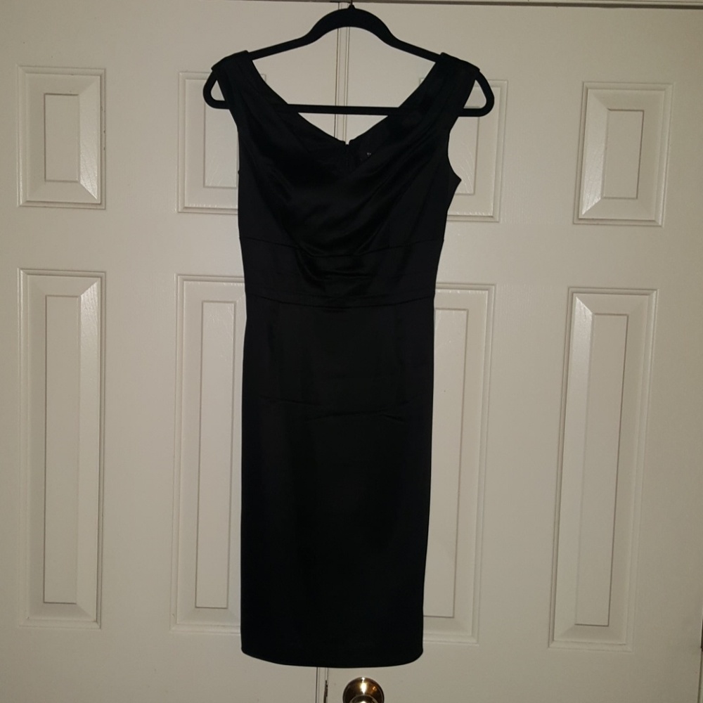 Whitehouseblackmarket black Dress